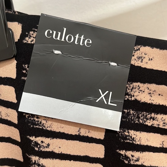 ALFANI woman’s Elements Charcoal Grid pants! - Picture 4 of 8